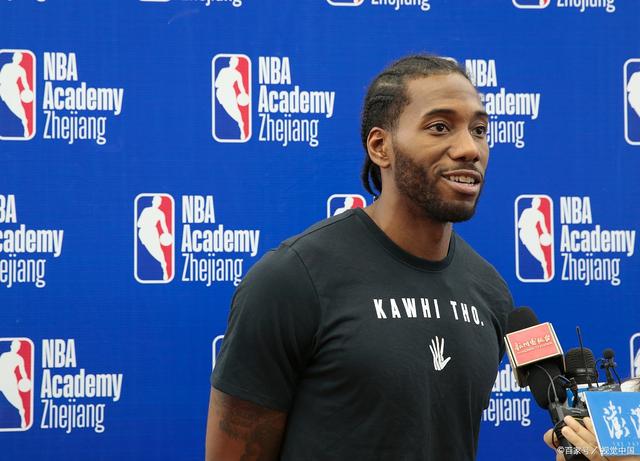 澳超前瞻：西悉尼流浪者德比战意十足，悉尼FC联赛高歌猛进（澳超前瞻：西悉尼流浪者德比斗志昂扬，悉尼FC联赛势不可挡）